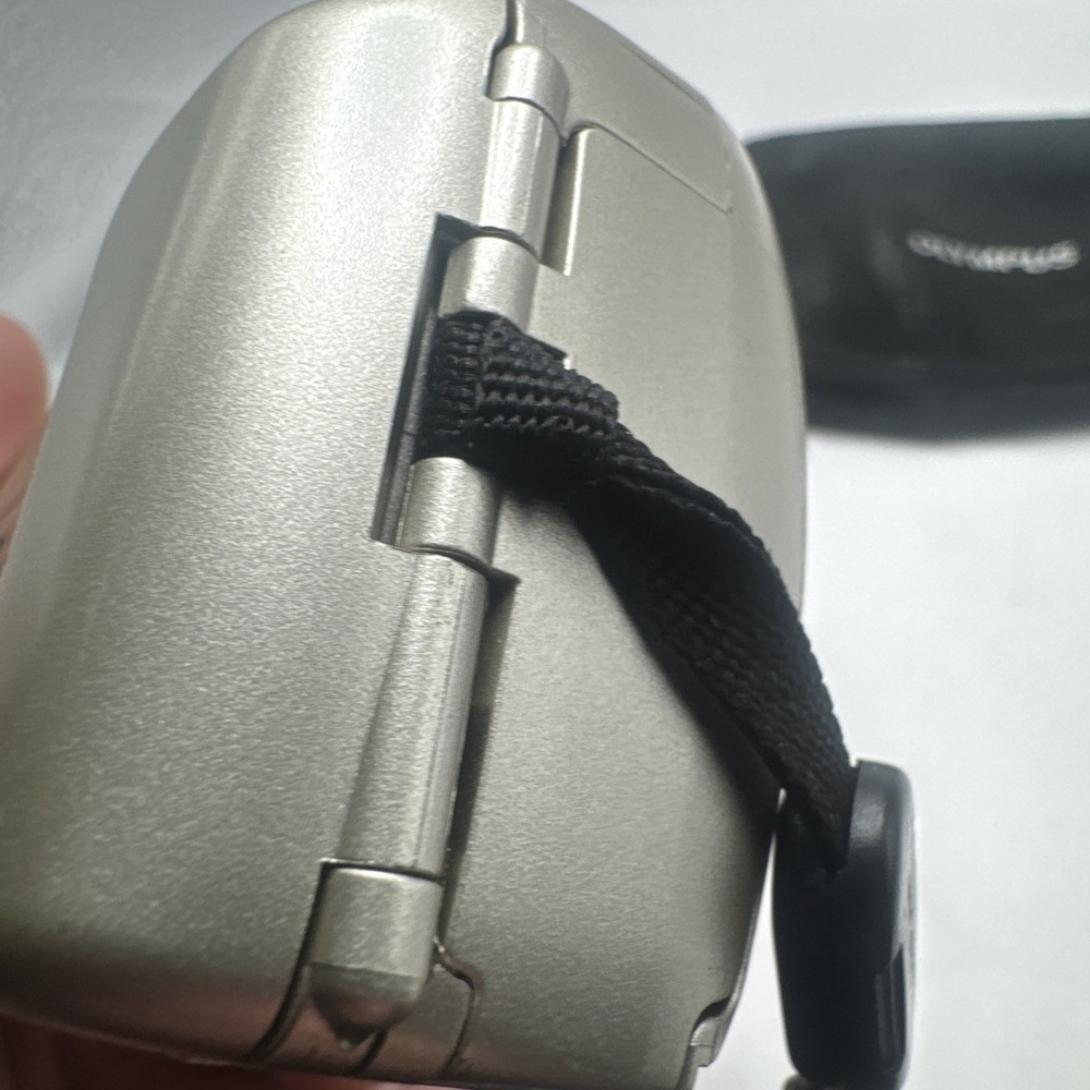 Olympus mju II DLX Stylus Epic 35mm F2.8 Camera – Works Flash Not Working READ - Picture 7 of 8